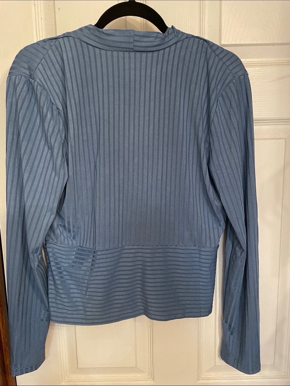 Source Unknown Light Blue Ribbed Wrap-Front Top - Picture 3 of 3